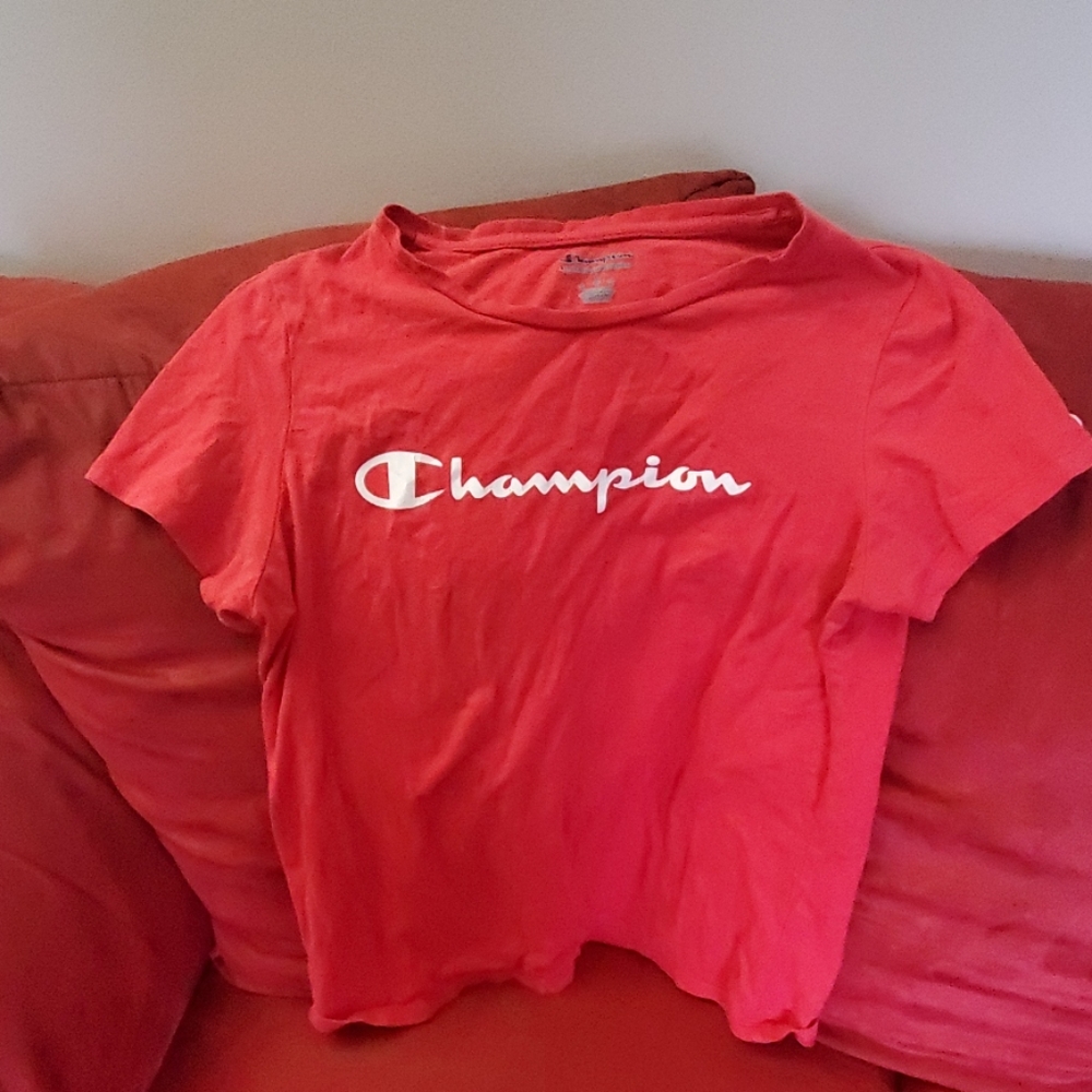 Champion tee